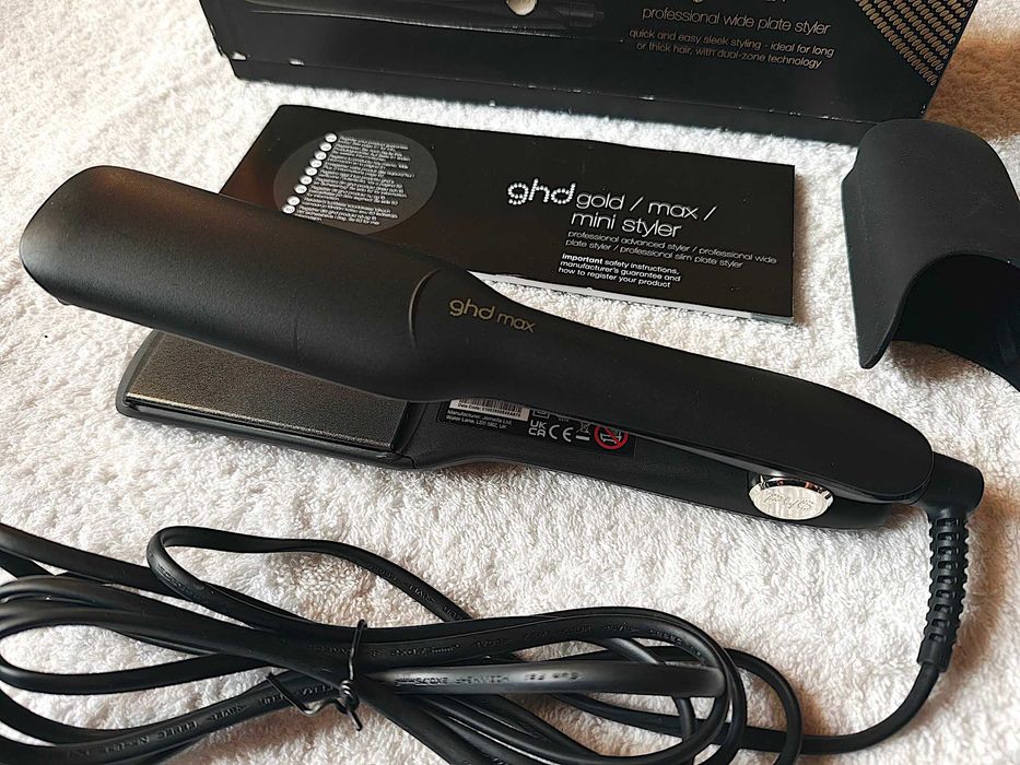 Placa profesionala pentru indreptat parul GHD Gold  MAX