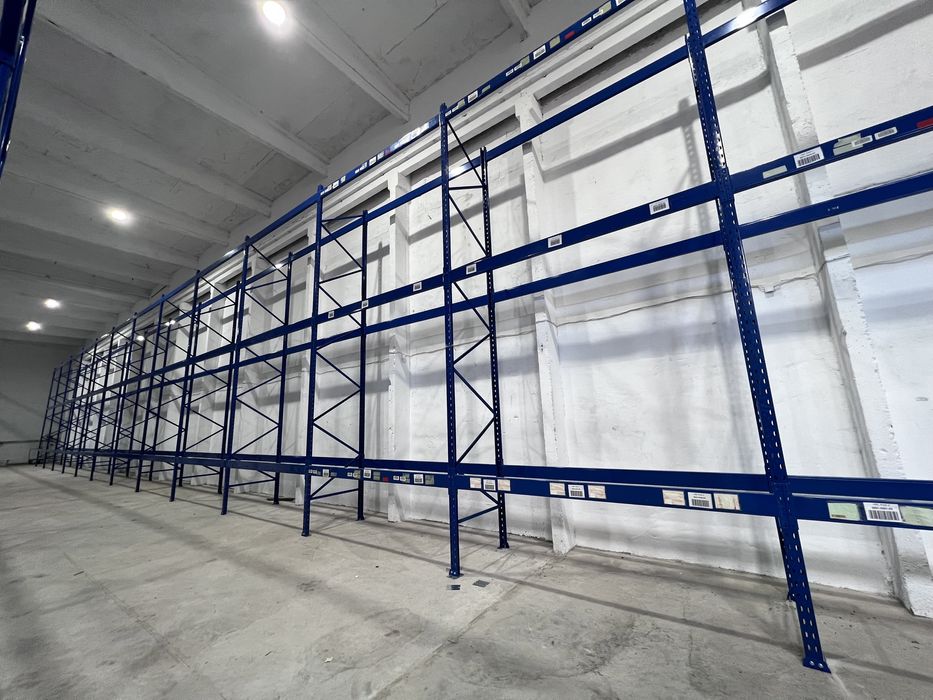 Палетни стелажи за склад