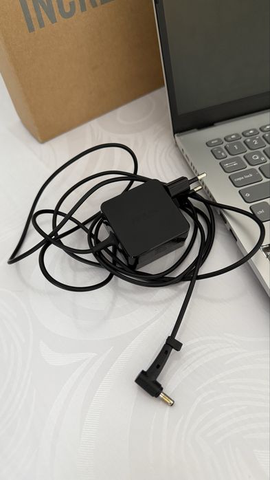 Asus ноутбук продаю
