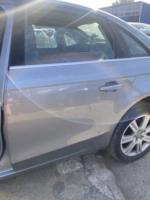 Ușă stânga spate Audi A4 B8 Berlină cod vopsea 7Y7G