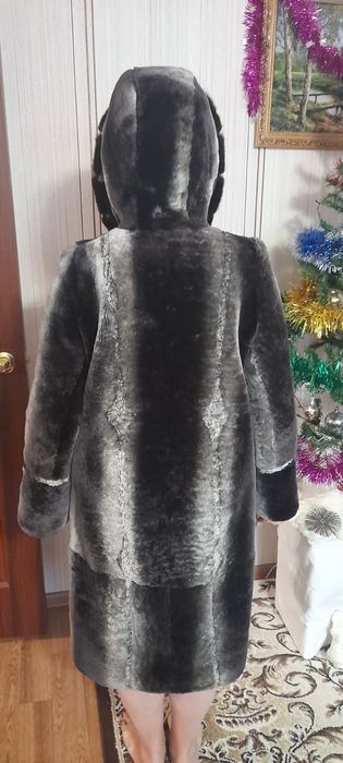 Шуба цигейковая б/у