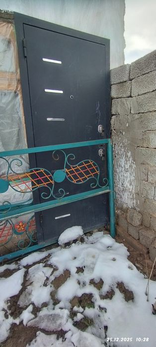 Temir eshik xolati zoʻr  puliga arziydi