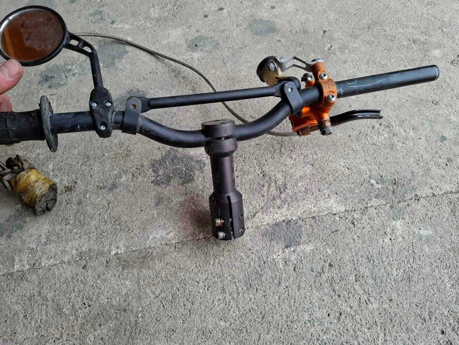 benelli trk пластмаси benelli 125 bn
 yamaha booster 50 п