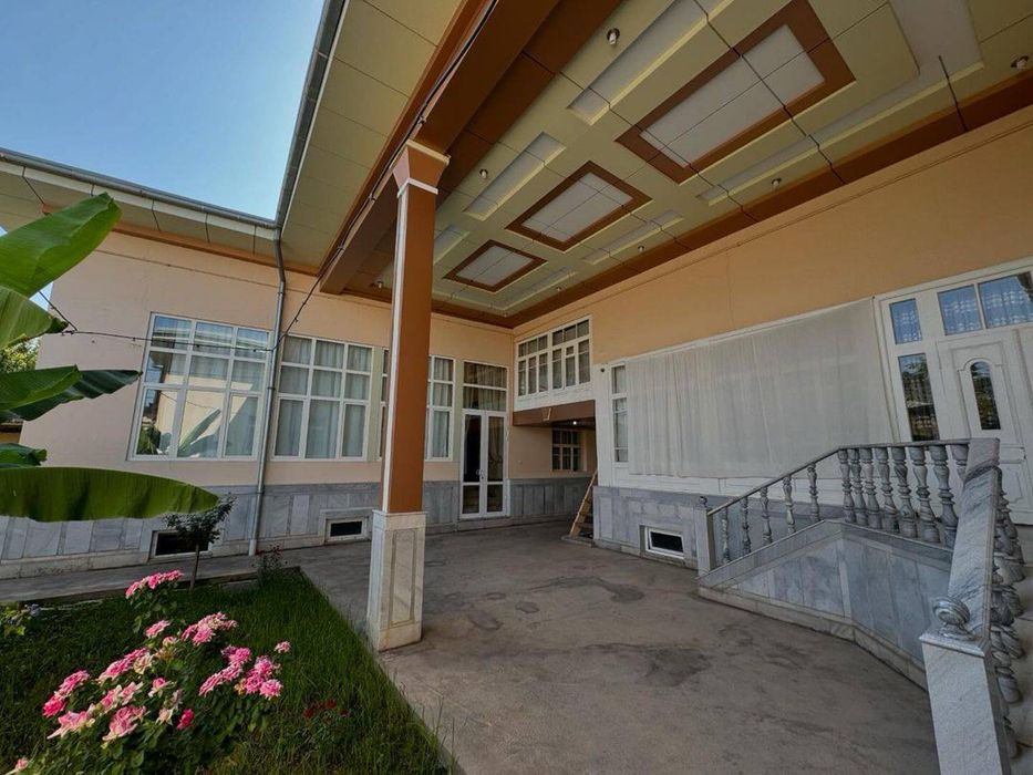 Xovli sotiladi Shayxontohur tumani O'zbekiston maxallada