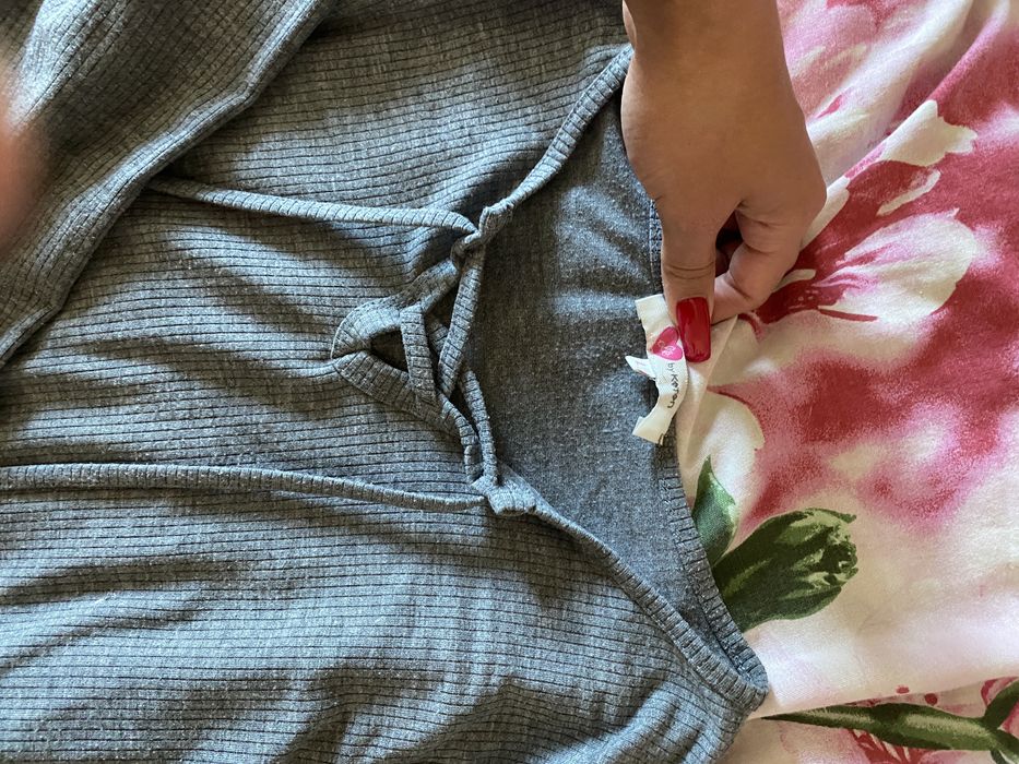 Свитшоты и топы брендовые