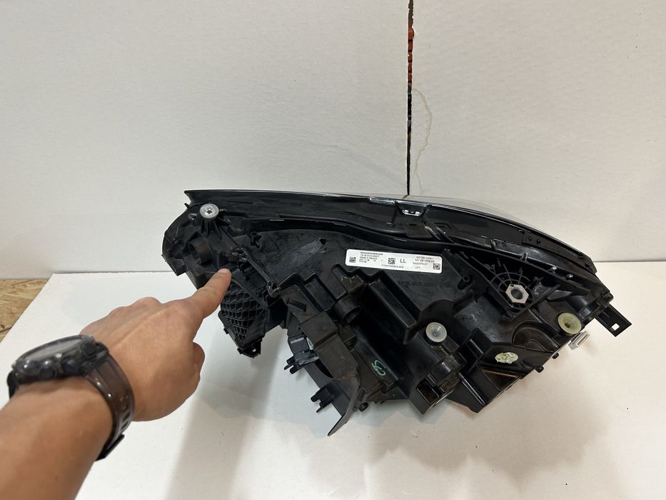 Far faruri bmw G42 G87 M2 GOLD led adaptiv dreapta 2022-2023