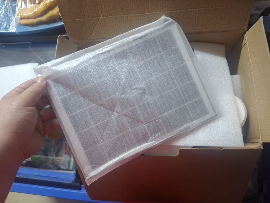 Камера ,Solar triple lens pan Tilt 360