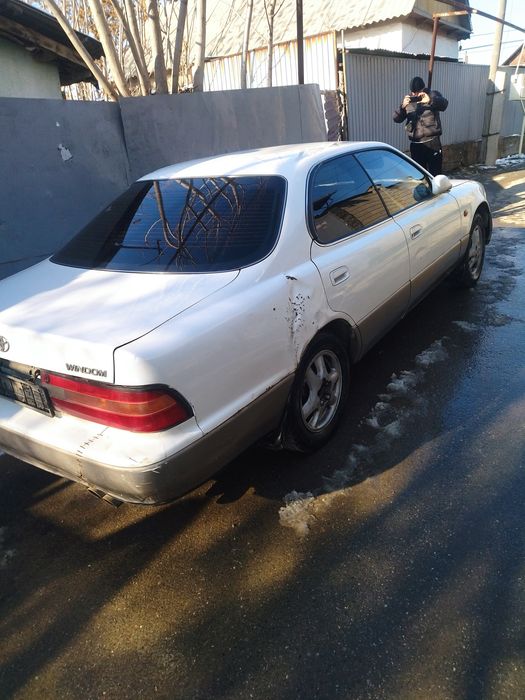 Авто Автомобиль Tayota Windom