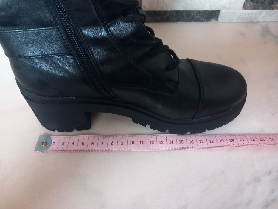 Ghete pentru fată, mărimea 33