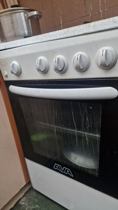 Ava духовка с газ плитой