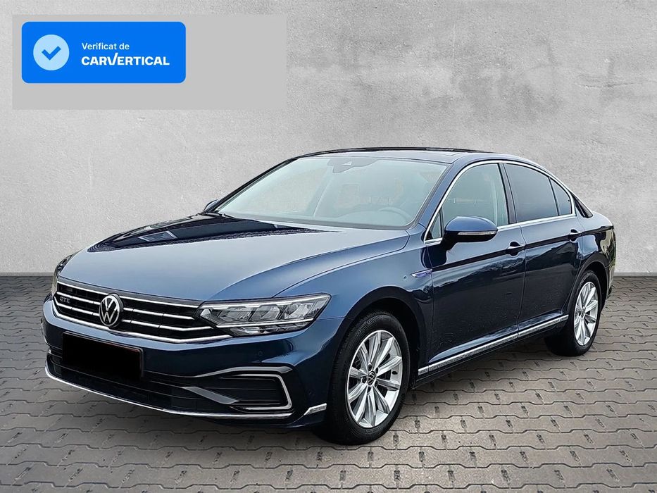 Volkswagen Passat 1.4 GTE, berlină, Virt. Cockp., încălz. scaune, 360 gr., panoramic