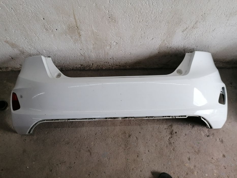 Bara spate ford Fiesta 2 facelift 2011
