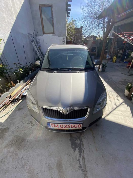 Masina Skoda Fabia 2