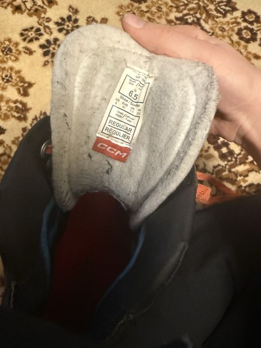 Хоккейные коньки ccm jetspeef ft680