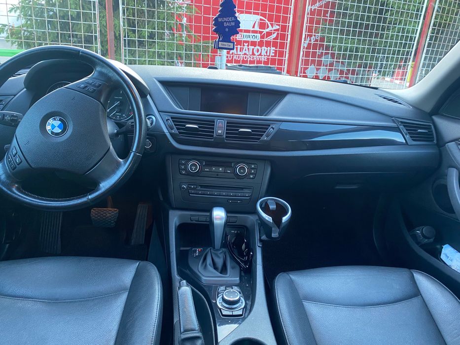 BMW X1 xDrive 2.0 Diesel Automat, Piele,2011,pret6.500 €