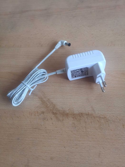Alimentator încărcător 24V