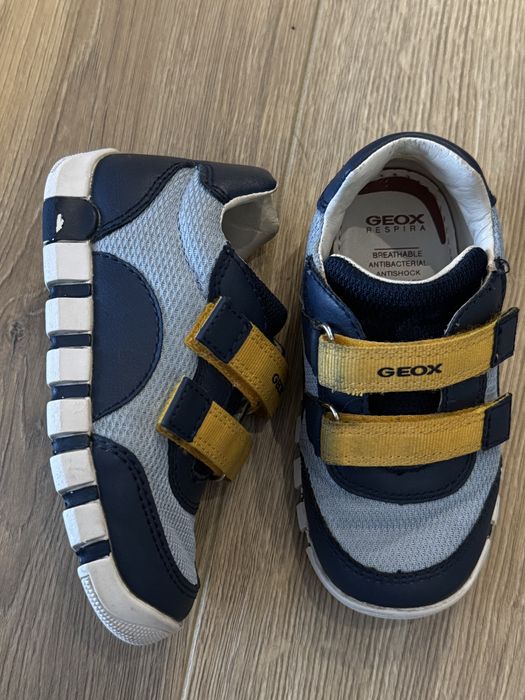 Adidasi Geox copii