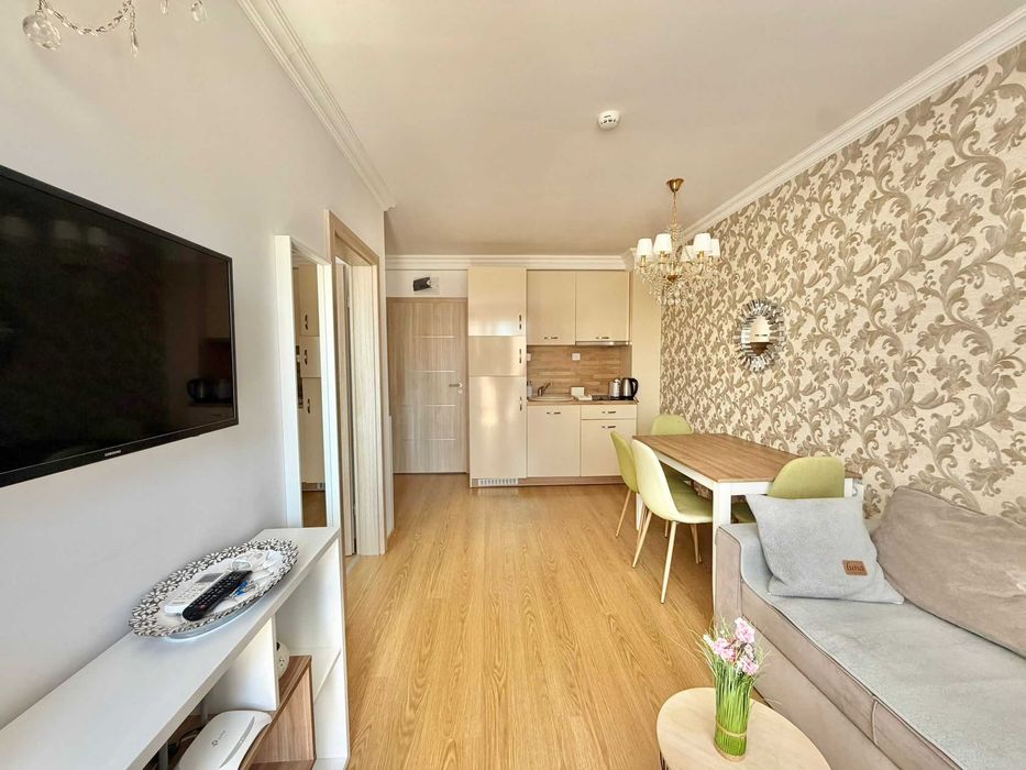 Продава се Двустаен апартамент в к.к. Слънчев бряг - 54 кв.м за 812 €/кв.м - Снимка #7