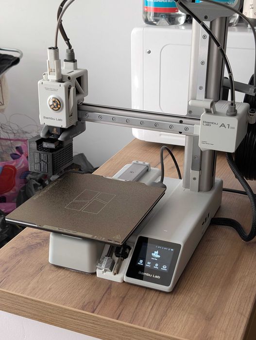 Imprimantă 3D Bambu Lab A1 Mini - Cutie completă + Accesorii & Mod-uri