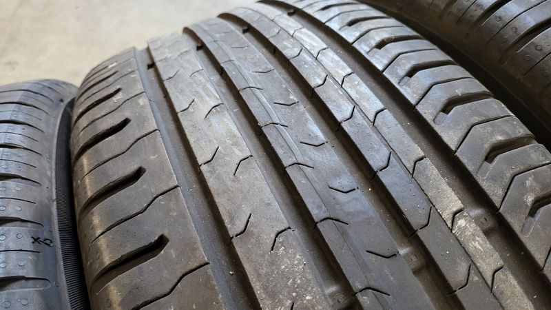 235/55/18 Continental 4бр