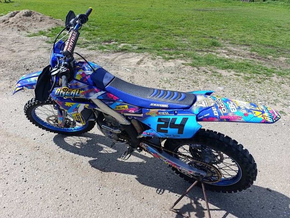 Yamaha yz250f moto
