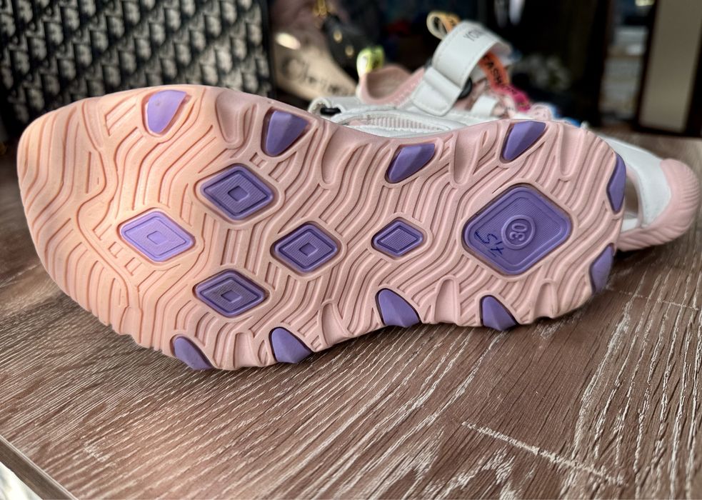 Сандали НОВЫЕ