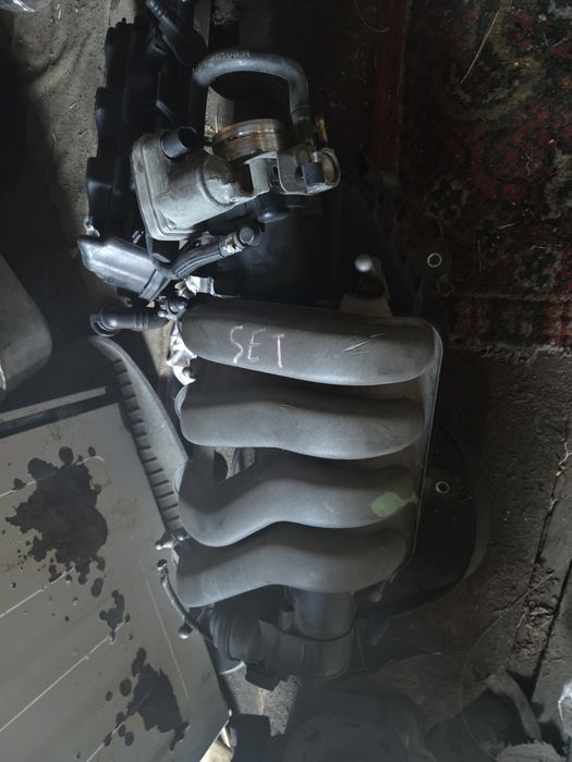 Запчасти на Passat b6 VaG стартер генератор  двигатель BVY