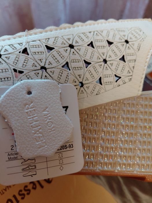 Босоножки кожа лето