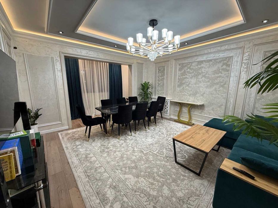 Продаётся СВОЯ квартира 4/8/9 на м. Ойбек.