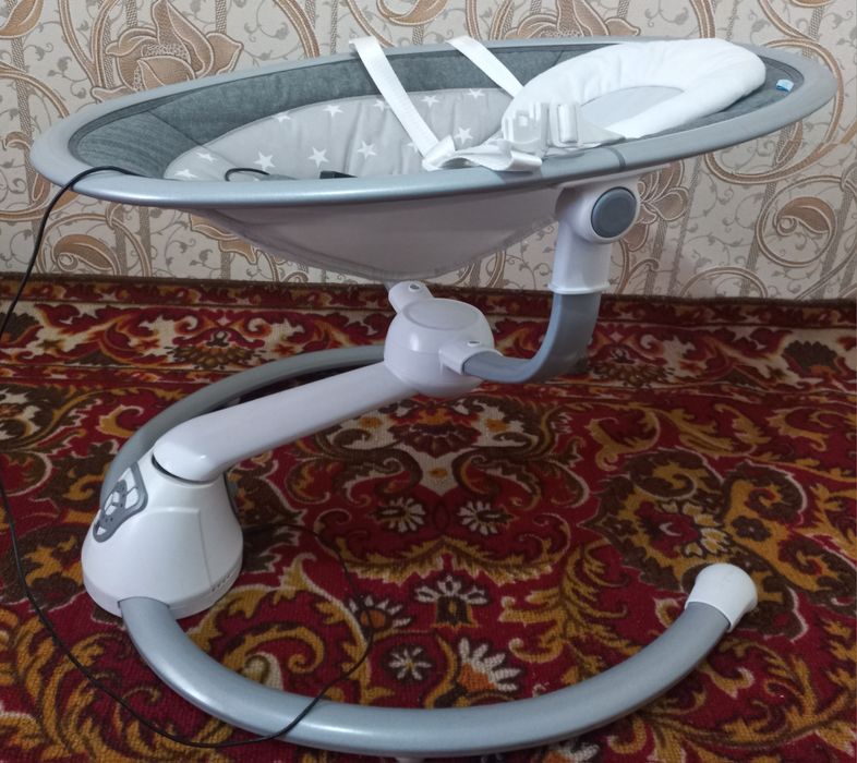 Продам шезлонг детский