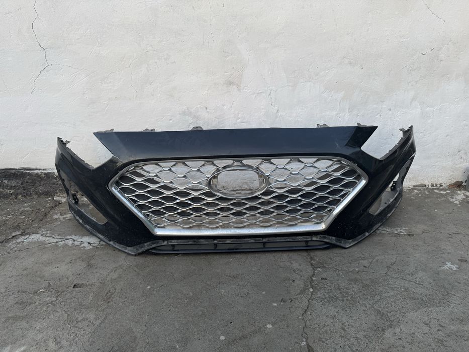 Продам бампер, решетку, телевизор