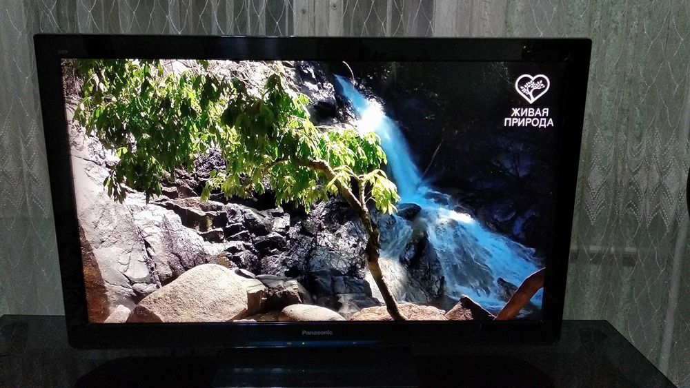 Продам телевизор 42д Panasonic