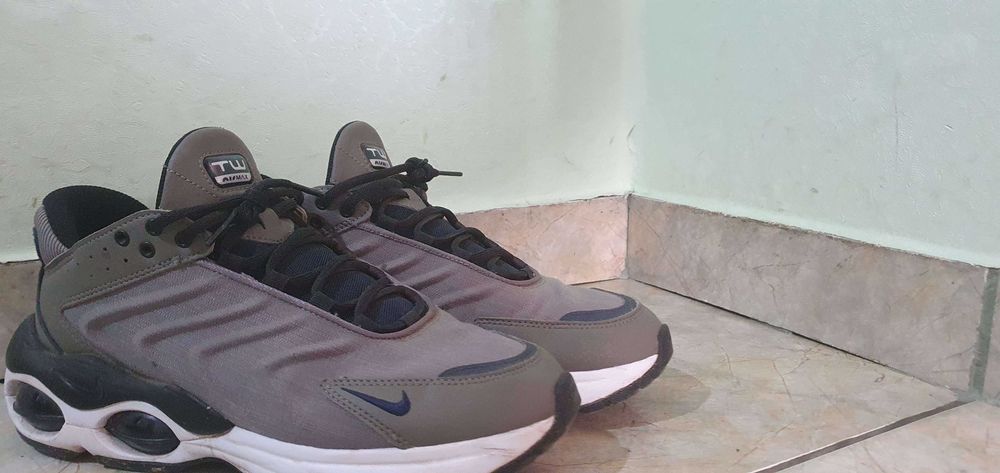 Nike Air Max TW Flat Pewter