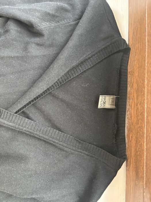 Bluza cu nasturi neagra