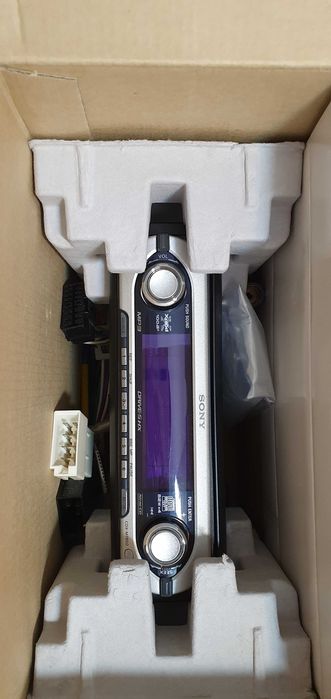 Cd PLAYER  Sony CDX-M7850