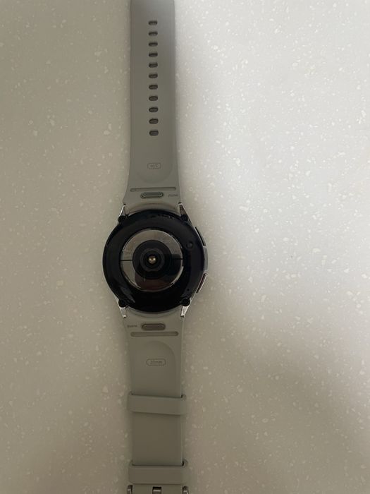 Продам samsumg watch 6