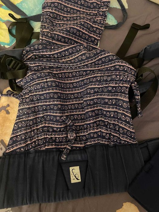 Sistem de purtare ergonomic SSC Radira Tiny Magic - Tu si Bebe