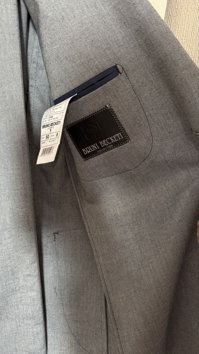 Продам новый пиджак BRUNI BECKETI