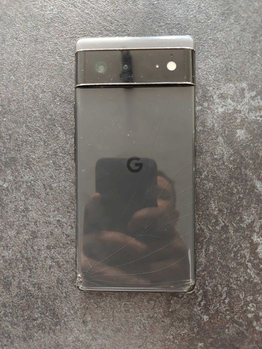 Google Pixel 6 за ремонт или за части