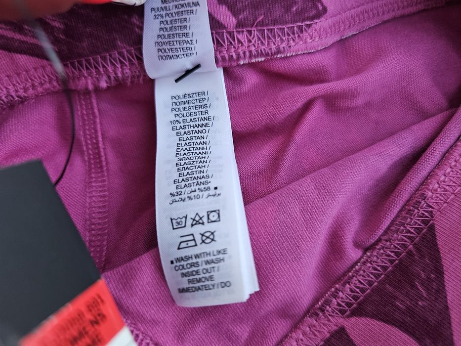 Nike оригинален дамски клин нов Л размер