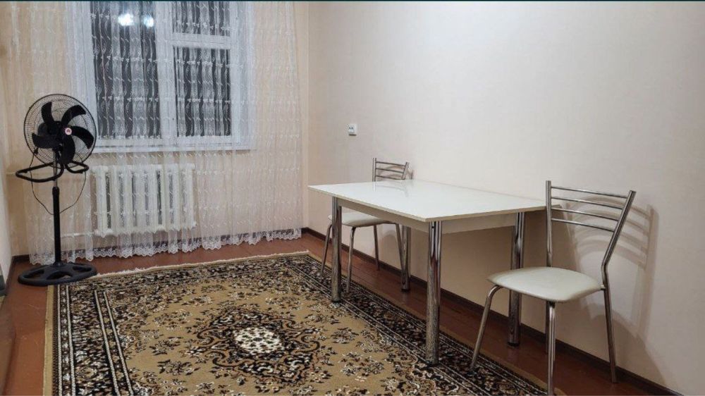 Срочно 3х Октяабирь базар сдаётся