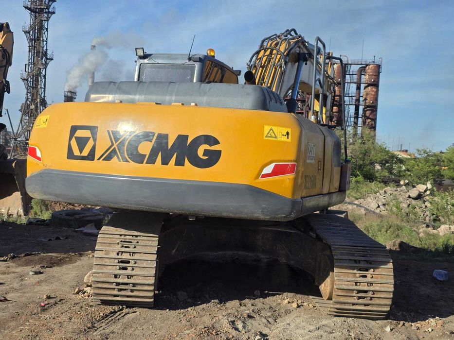 Продам Экскаватор XCMG XE 215 D