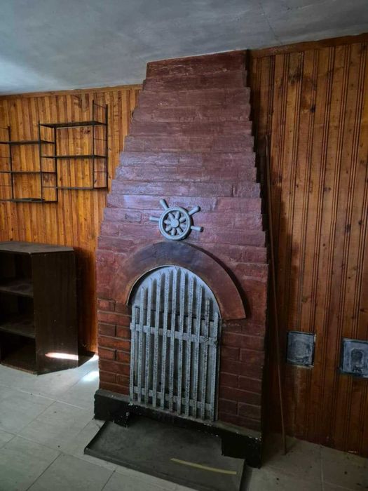 Продава къща в с. Сарая