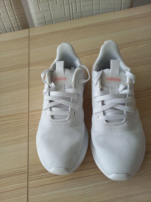 Дамски маратонки adidas