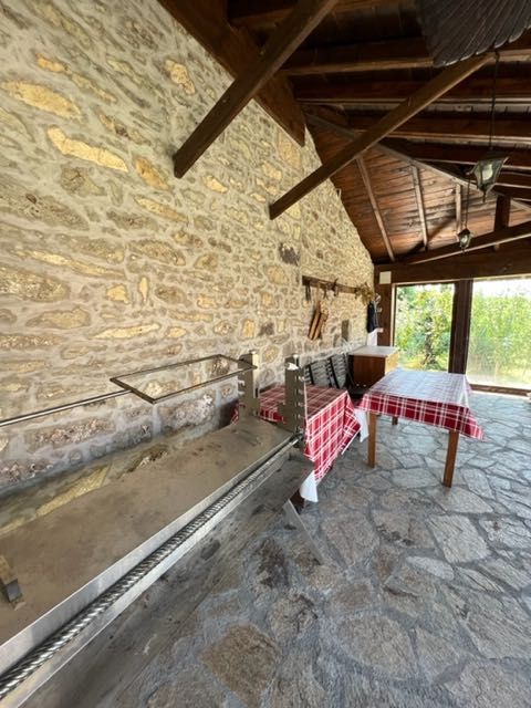 Kаменна къща в с. Гледка