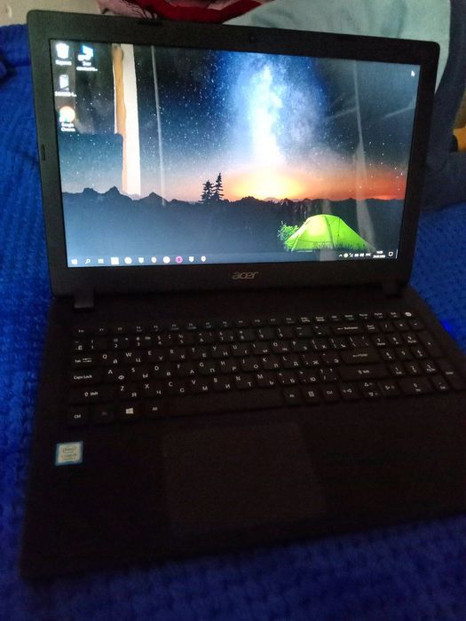 Ноутбук Acer срочно продам