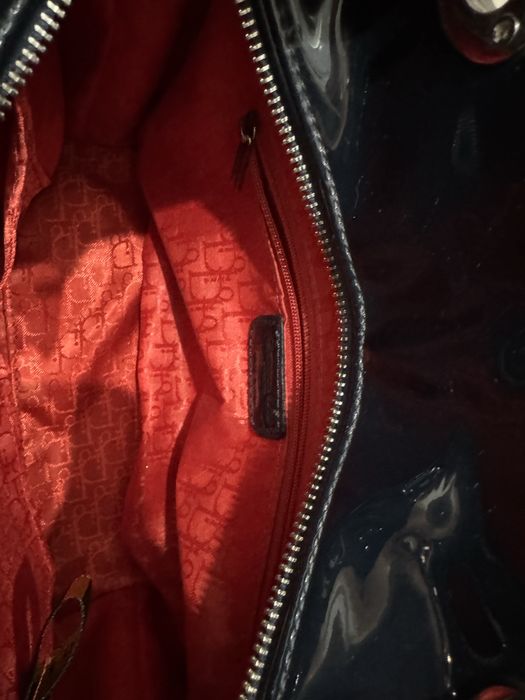 Dior сумочка 10000 тг