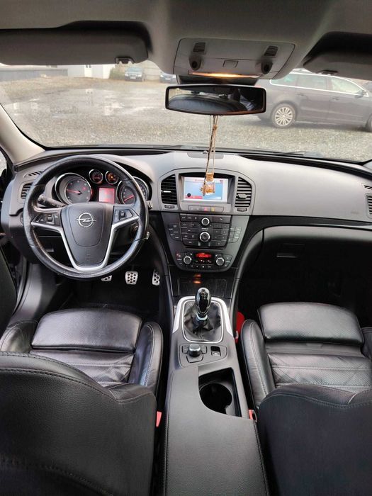Opel Insignia 2.0 CDTi 130 Cp 2010