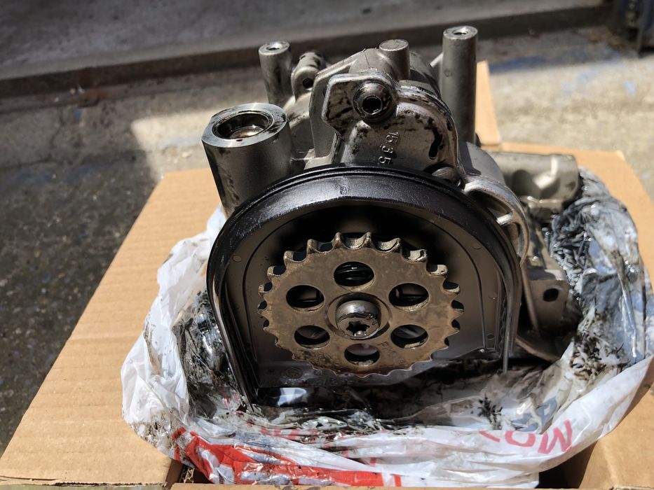 маслена помпа БМВ X5 3.0d 245к.с.