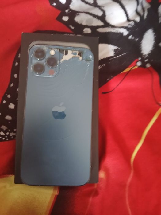 Vand urgent iphone 12 pro